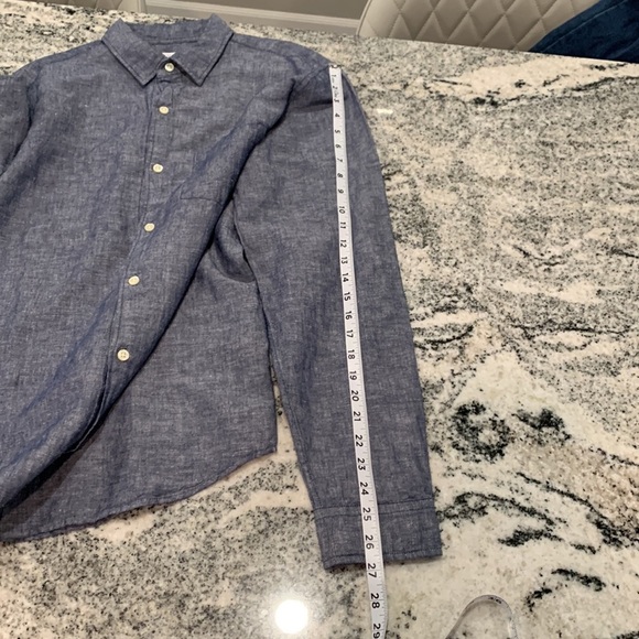 NWT Gap Size M, unisex, 100% recycled paper - Picture 8 of 9